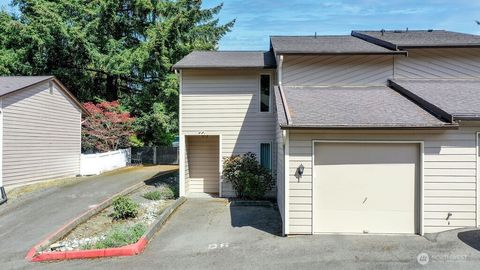 Photo of 1555 Union Avenue NE #22, Renton, WA 98059 (MLS # 2510744)