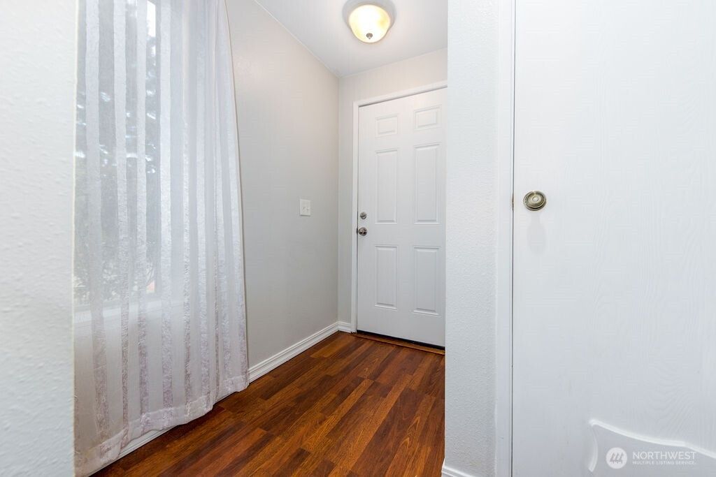 Photo of 1555 Union Avenue NE #22, Renton, WA 98059 (MLS # 2510744)