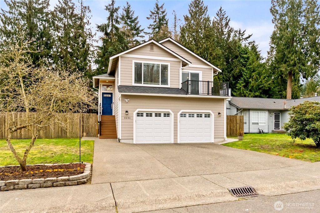 Photo of 3231 S 299th Street, Auburn, WA 98001 (MLS # 2476487)