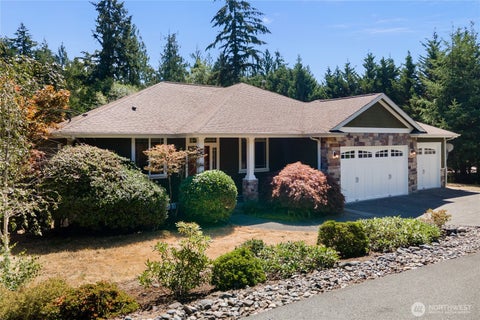 Photo of 7106 71st Avenue NW, Gig Harbor, WA 98335 (MLS # 2560843)