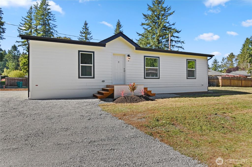 Photo of 14307 164th Street NE, Arlington, WA 98223 (MLS # 2438982)