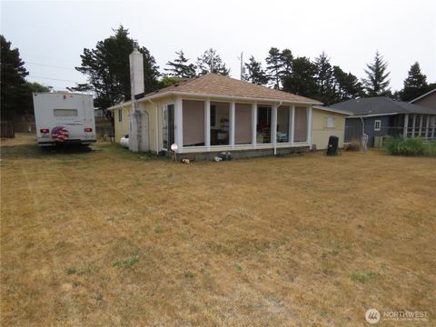 1817 S Hoquiam Lane Westport WA 98595