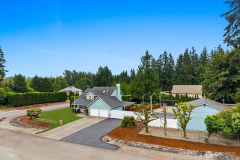 Photo of 20533 SE 330th Street, Auburn, WA 98092 (MLS # 2549581)