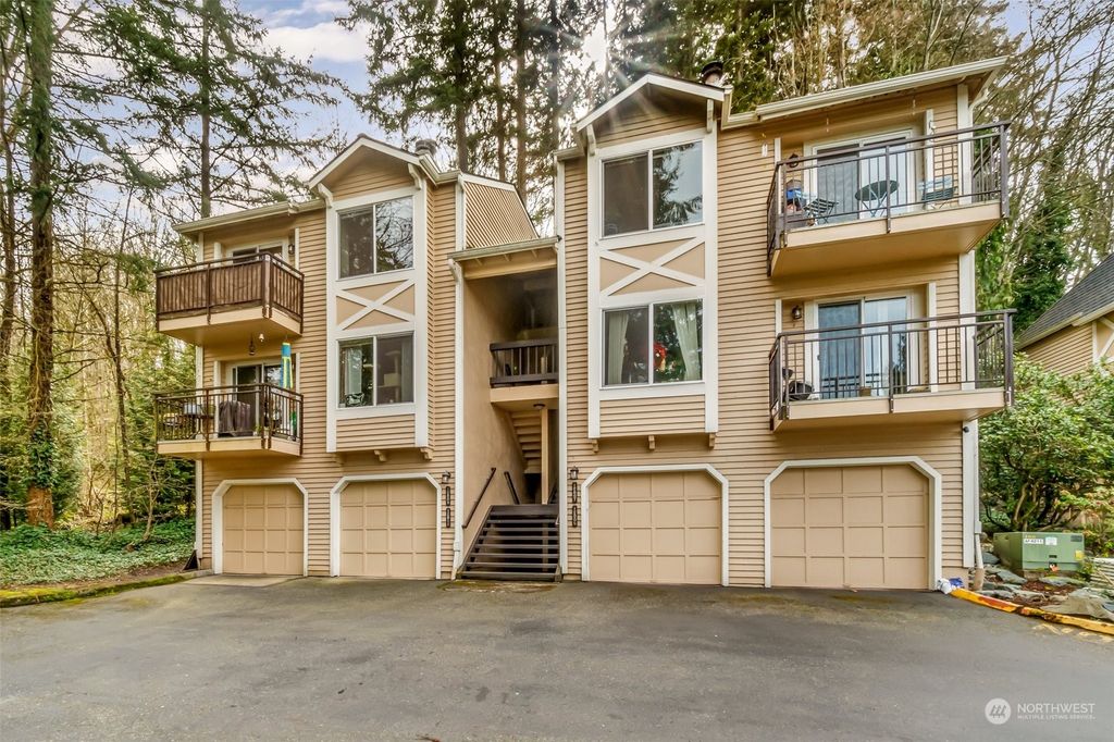 Photo of 12809 NE 170th Lane, Woodinville, WA 98072 (MLS # 2051801)