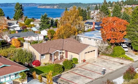 1747 N Narrows Drive Tacoma WA 98406