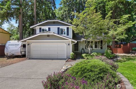 Photo of 13002 130th Avenue Ct E, Puyallup, WA 98374 (MLS # 2543905)
