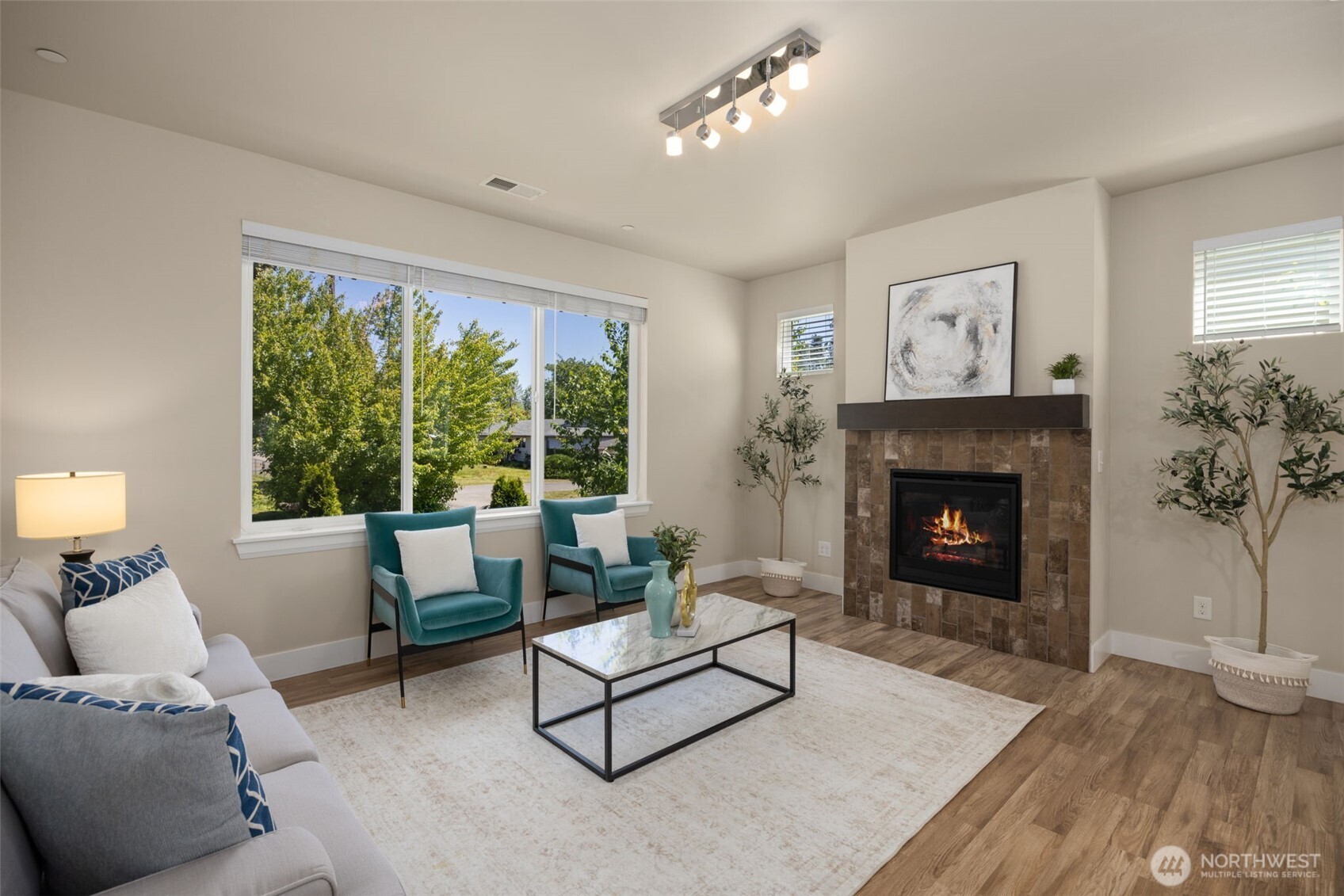14805 16th Avenue W