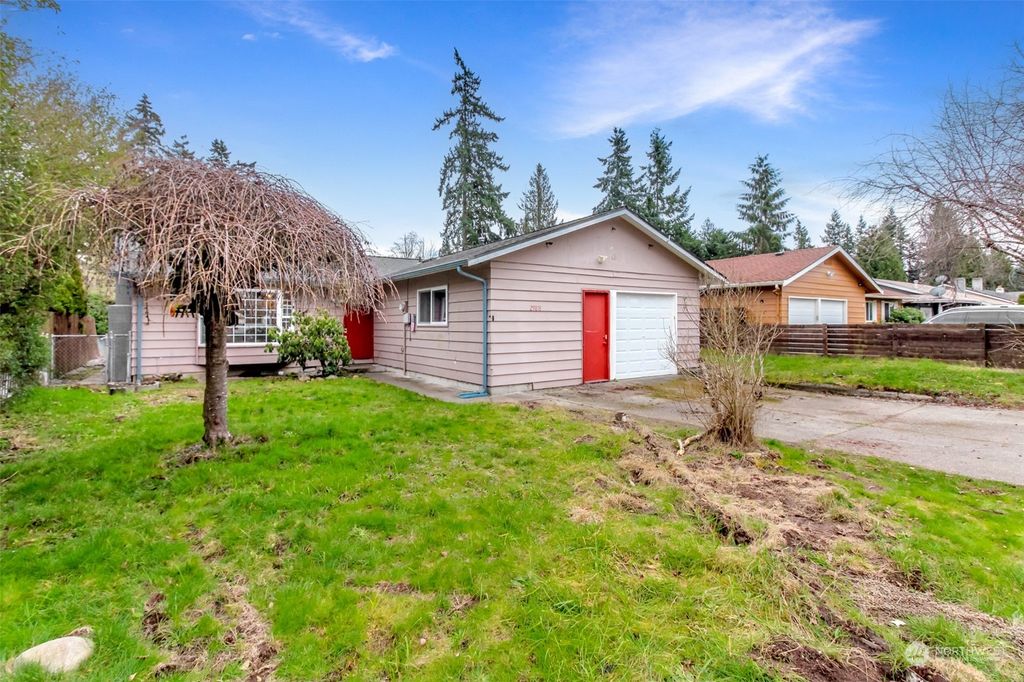 Photo of 29818 21st Avenue S, Federal Way, WA 98003 (MLS # 2192716)