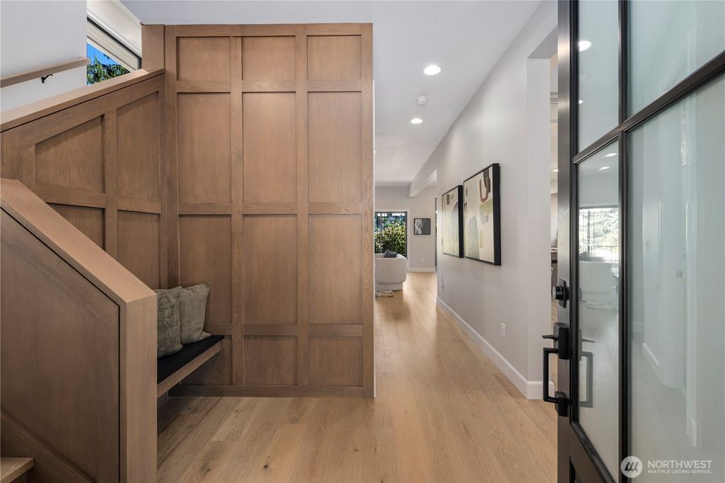 Photo of 3018 22nd Avenue W, Seattle, WA 98199 (MLS # 2372082)