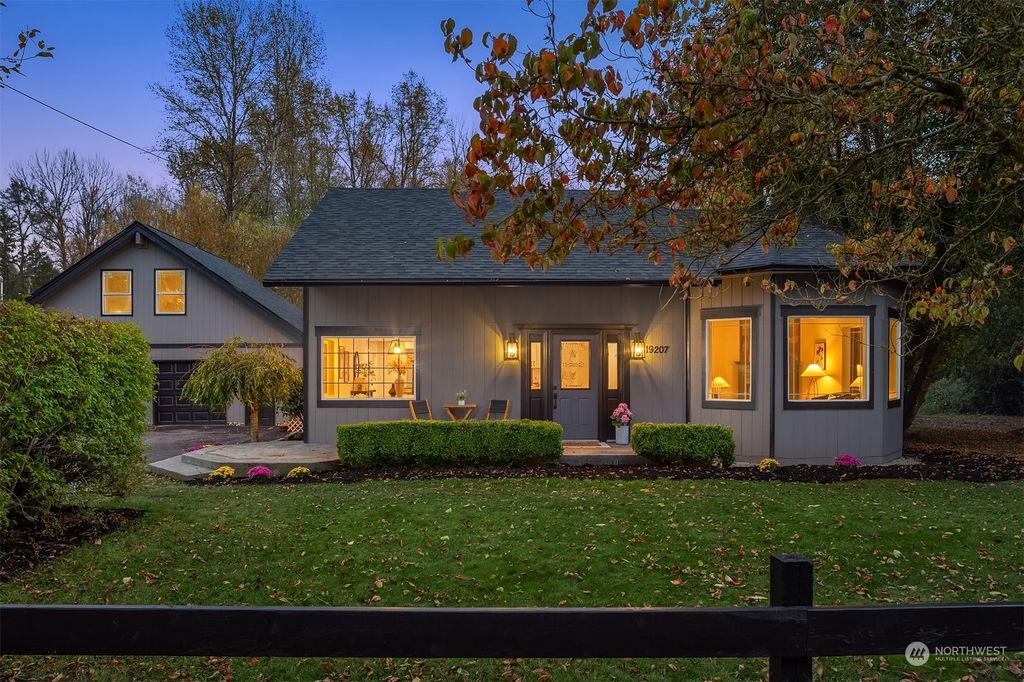 Photo of 19207 NE 136th Street, Woodinville, WA 98077 (MLS # 2301940)