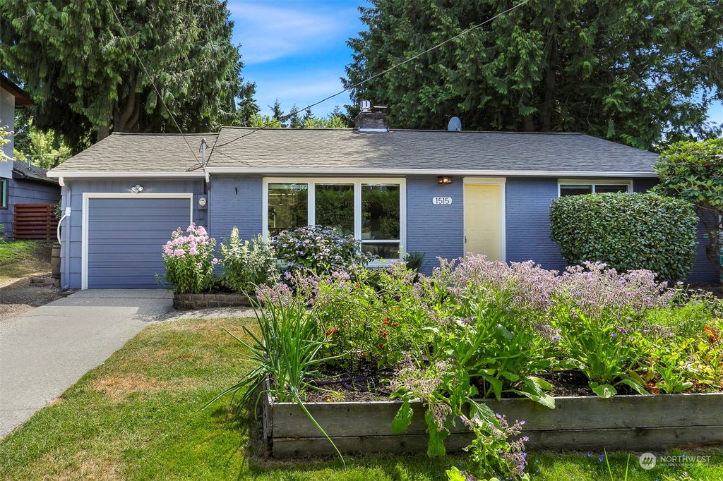 Photo of 1515 N 121st Street, Seattle, WA 98133 (MLS # 2139326)