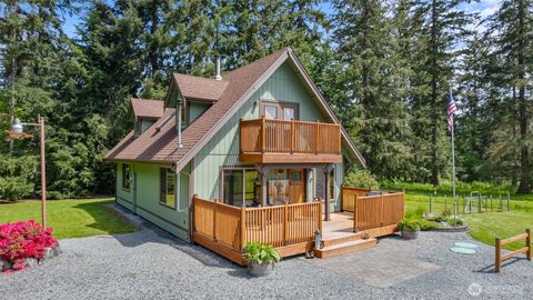 Photo of 31909 112th Avenue E, Graham, WA 98338 (MLS # 2527656)