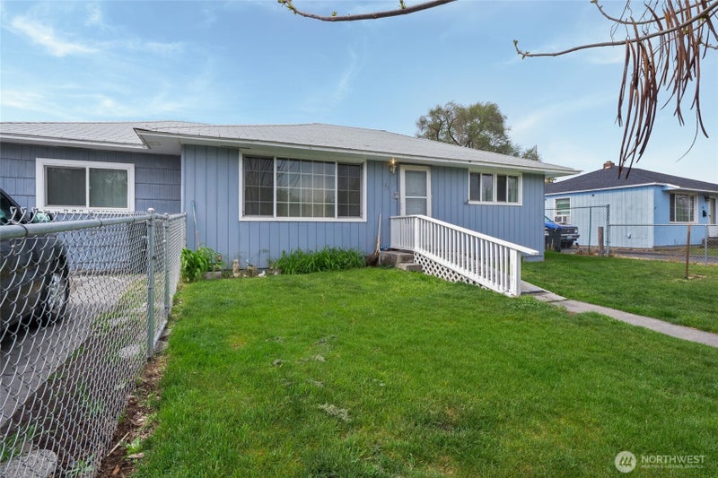 542 N Central Drive