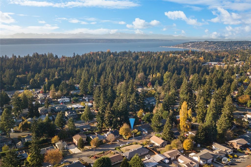 Photo of 20645 4th Avenue S, Des Moines, WA 98198 (MLS # 2023472)