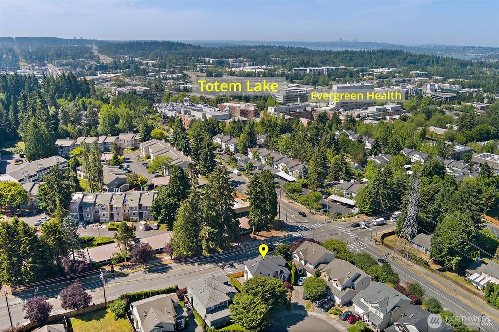 Photo of 13235 124th Court NE, Kirkland, WA 98034 (MLS # 2549089)