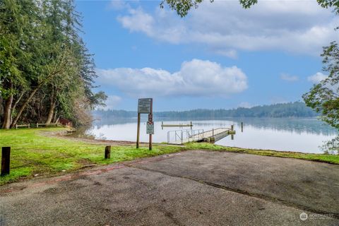 A home in Yelm