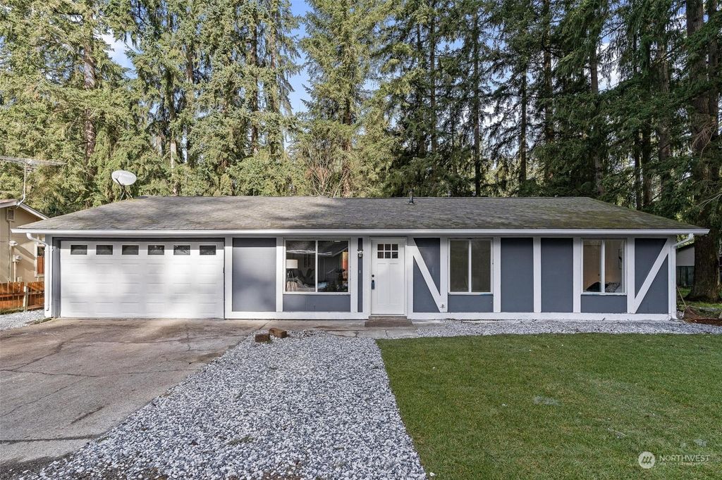 Photo of 26618 190th Avenue SE, Covington, WA 98042 (MLS # 2331377)