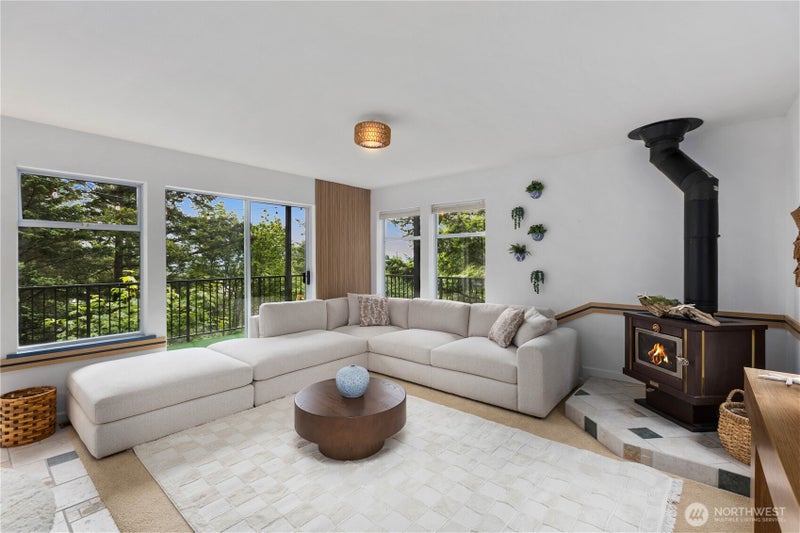 2944 Dogwood Terr