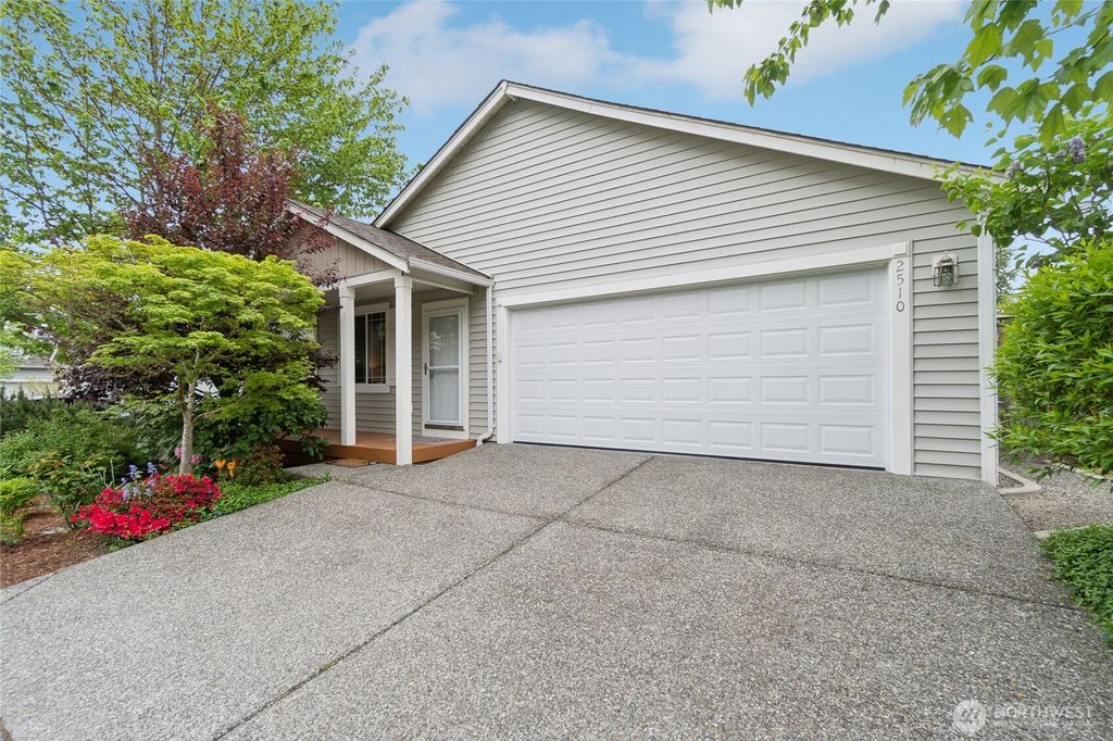 Photo of 2510 155th Street SW, Lynnwood, WA 98087 (MLS # 2375757)