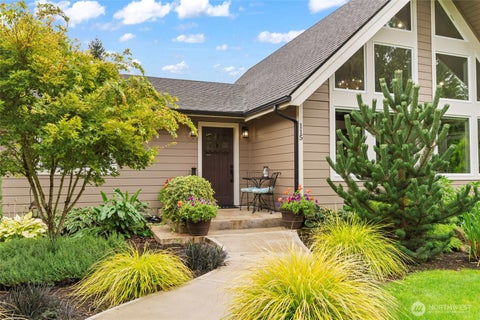 Photo of 115 Steelhead Drive, Silver Creek, WA 98585 (MLS # 2578190)