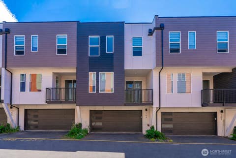 Photo of 15612 8th Avenue SW #104, Burien, WA 98166 (MLS # 2534725)