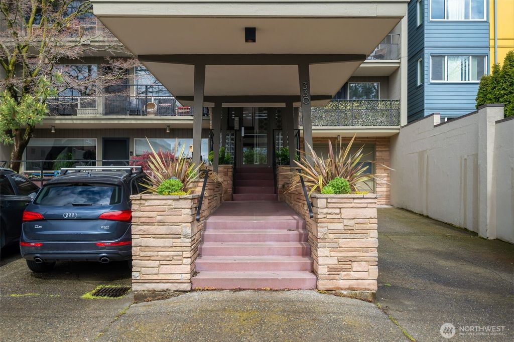 Photo of 330 W Roy Street #302, Seattle, WA 98119 (MLS # 2357665)