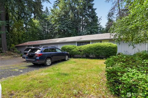 Photo of 2607 44th Avenue NW #A & B, Olympia, WA 98502 (MLS # 2533888)