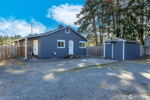 Photo of 16526 42nd Avenue Ct E, Tacoma, WA 98446 (MLS # 2580427)