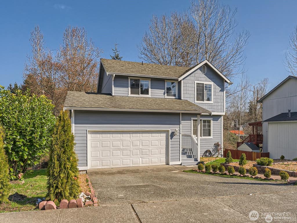 Photo of 11716 SE 264th Place, Kent, WA 98030 (MLS # 2569790)