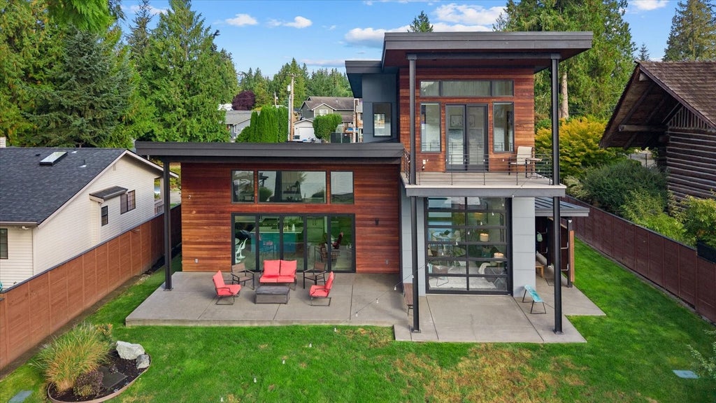 Photo of 6360 S Island Drive E, Bonney Lake, WA 98391 (MLS # 2596452)