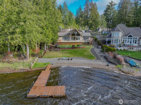 Photo of 30 E Weymouth Place, Shelton, WA 98584 (MLS # 2491223)