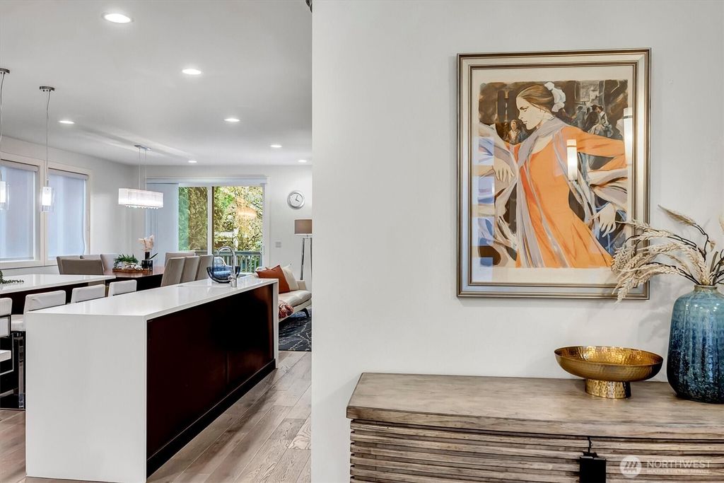 Photo of 11421 NE 88th Street, Kirkland, WA 98033 (MLS # 2489699)