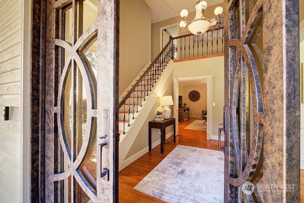 Photo of 2008 222nd Avenue NE, Sammamish, WA 98074 (MLS # 2259871)
