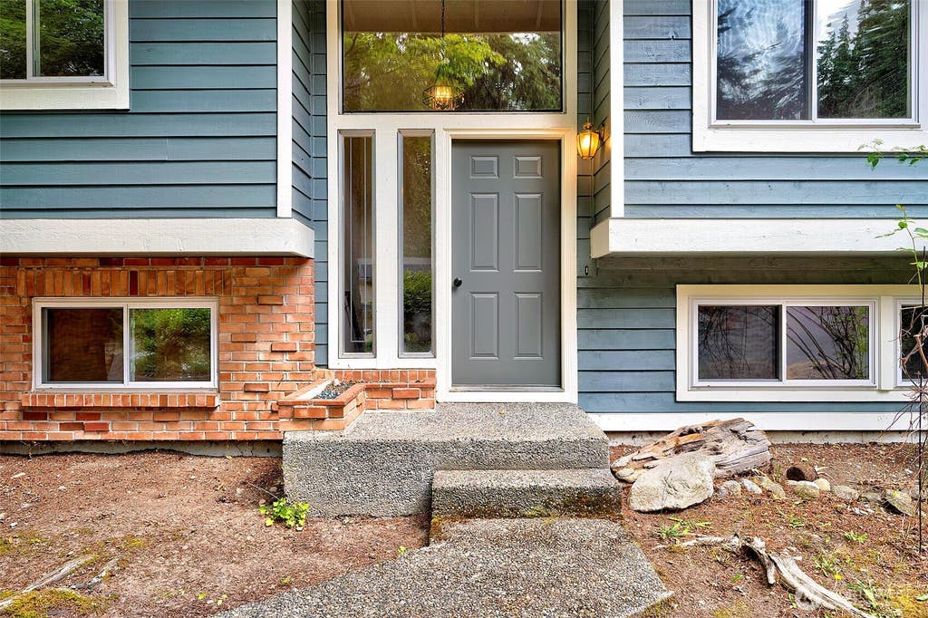 Photo of 5927 147 Street SW, Edmonds, WA 98026 (MLS # 2553915)