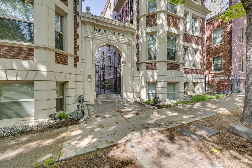 Photo of 129 Warren Avenue N #18, Seattle, WA 98109 (MLS # 2382274)