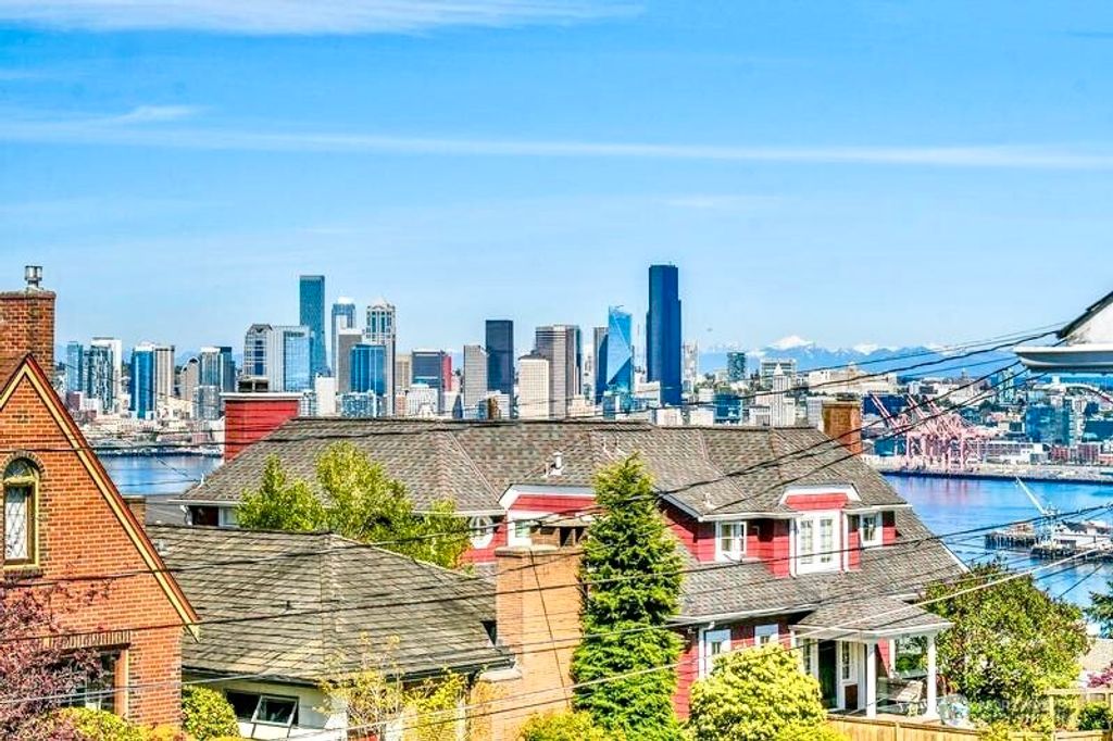 Photo of 3719 SW Grayson Street, Seattle, WA 98126 (MLS # 2363320)
