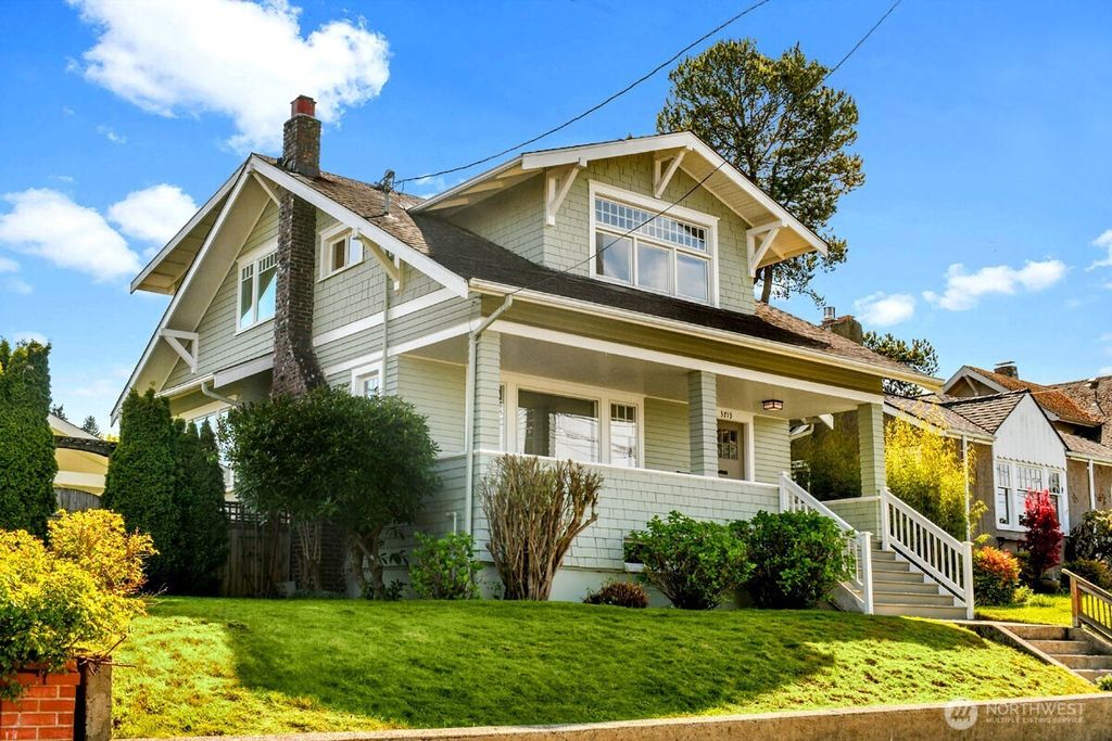 Photo of 3719 SW Grayson Street, Seattle, WA 98126 (MLS # 2363320)