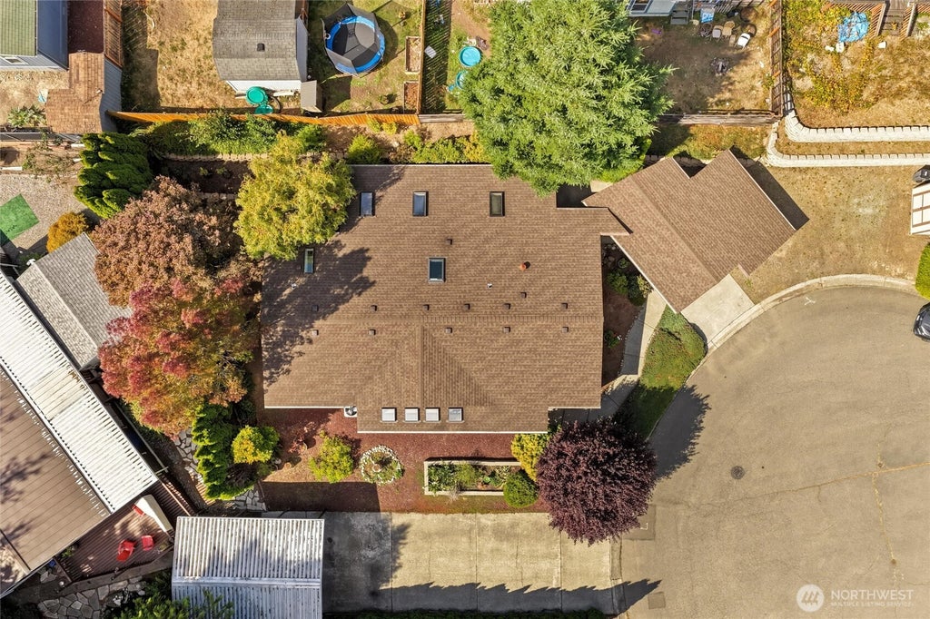 Photo of 19701 128th Court NE, Bothell, WA 98011 (MLS # 2569067)