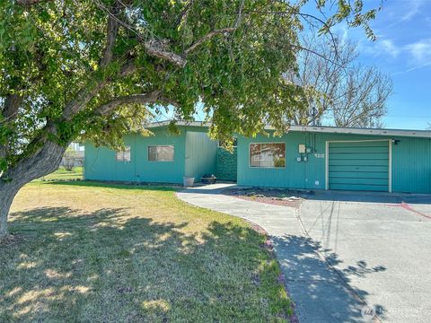 9010 Bong Loop Moses Lake WA 98837