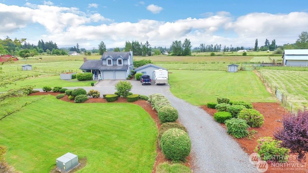 Photo of 18110 SE 394th Street, Auburn, WA 98092 (MLS # 2258169)