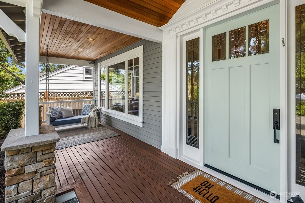 Photo of 10435 SE 19th Street, Bellevue, WA 98004 (MLS # 2265257)