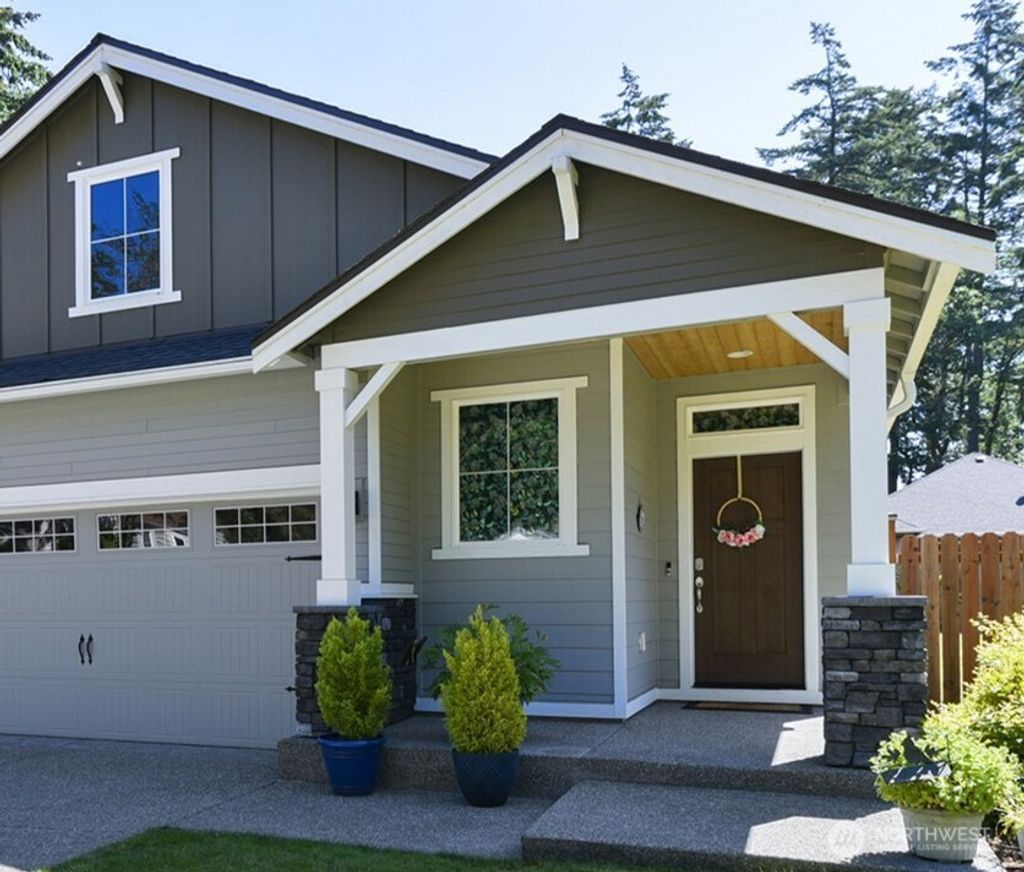 Photo of 12825 Lakeholme Road SW, Lakewood, WA 98498 (MLS # 2520513)