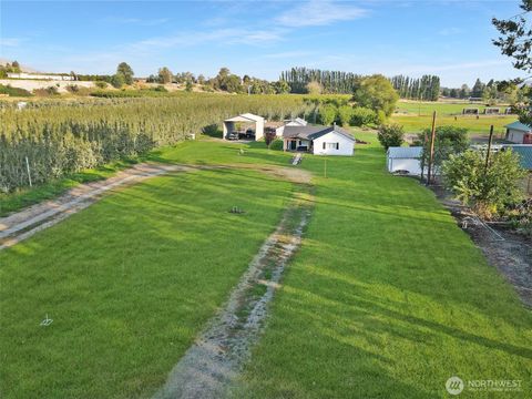 Photo of 114 Ross Canyon Road, Omak, WA 98841 (MLS # 2439030)