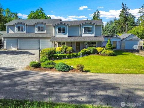 Photo of 1519 95th Street E, Tacoma, WA 98445 (MLS # 2540907)