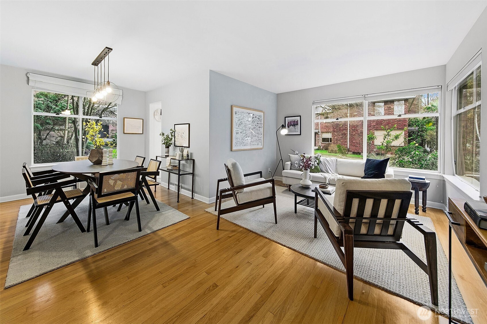 511 17th Avenue E 5115