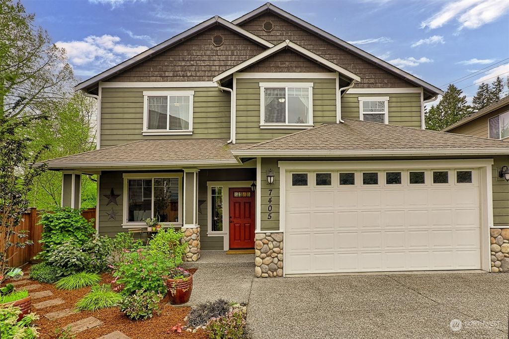 Photo of 7405 NE 200th Street, Kenmore, WA 98028 (MLS # 2063220)