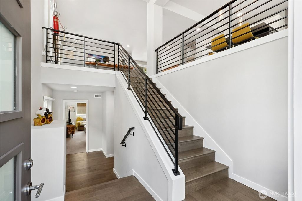 Photo of 13647 SE 83rd Court, Newcastle, WA 98059 (MLS # 2364480)