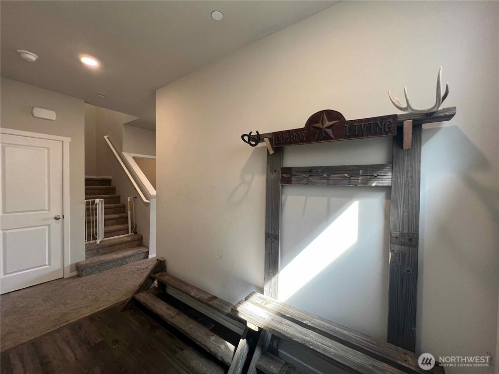 Photo of 4262 Pronghorn Place, Bremerton, WA 98310 (MLS # 2504288)