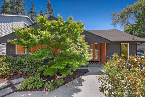 Photo of 2547 NE 83rd Street, Seattle, WA 98115 (MLS # 2531590)