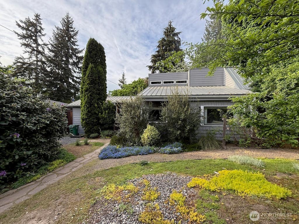 Photo of 3816 NE 86th Street, Seattle, WA 98115 (MLS # 2522580)